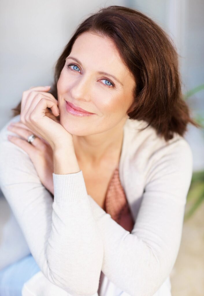 Portrait of a smiling mid adult lady